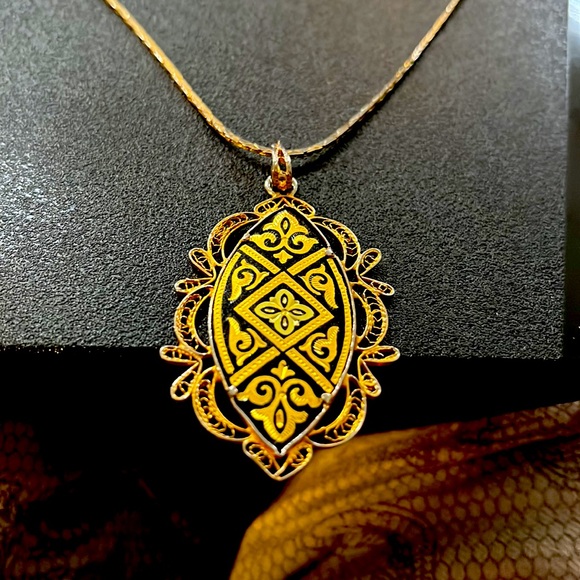 Vintage beautiful long chain necklace with pendant. Chain with clasp.gold filled - Picture 2 of 9